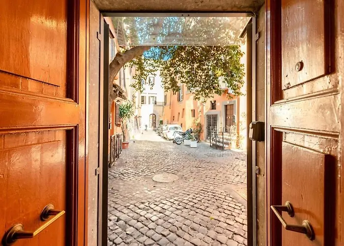 Old Trastevere Studio